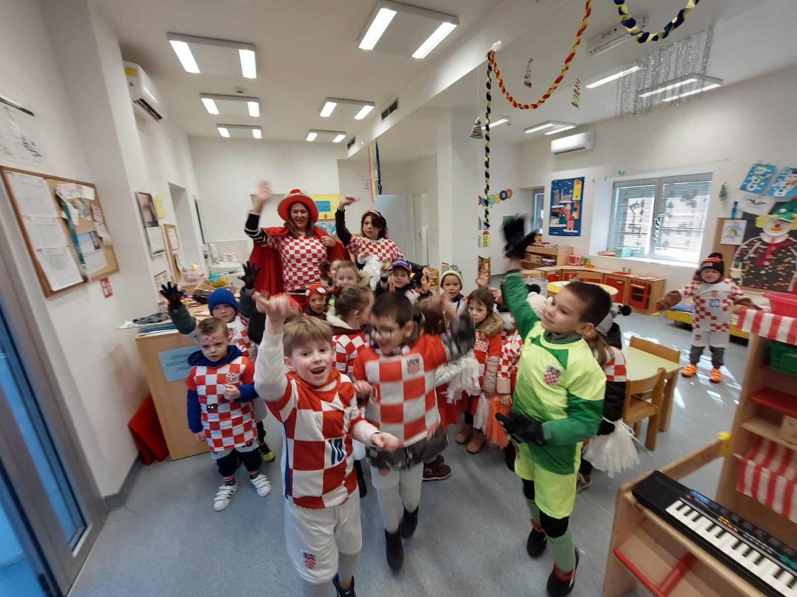 Featured image for “Kualjske maškare 2023”